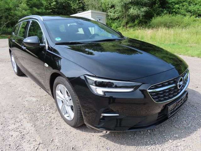 Opel Insignia B Sports Tourer Elegance 2.0 Liter AUT.