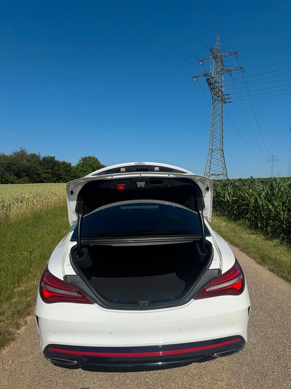 Mercedes-Benz CLA 250