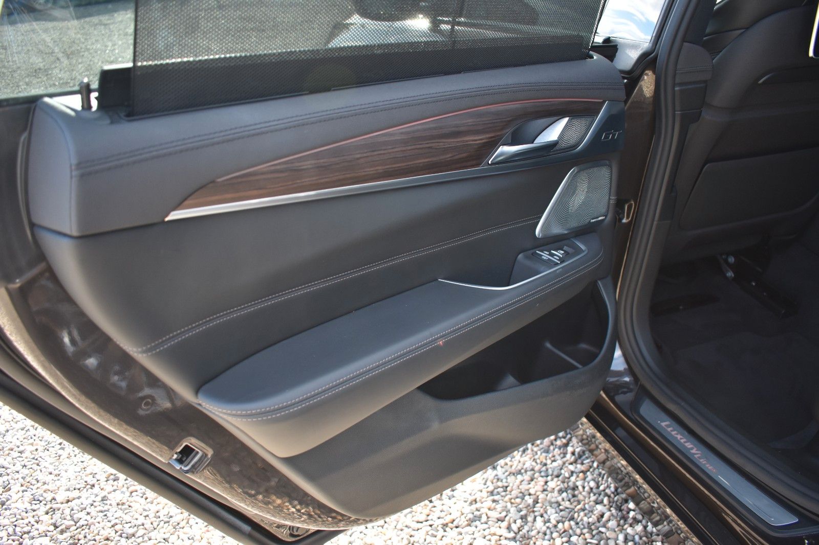 Fahrzeugabbildung BMW 630d GT xDrive Luxury Inegral Massage B&W Pan TV