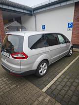 Ford Galaxy 2,0 TDCi 103kW DPF Ghia Ghia - Ford Galaxy aus 2007: Ghia