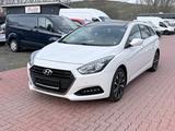 Hyundai i40 cw blue Style*Navi*PDC+Cam*Panorama*Tempomat - Hyundai i40 mit Panoramadach