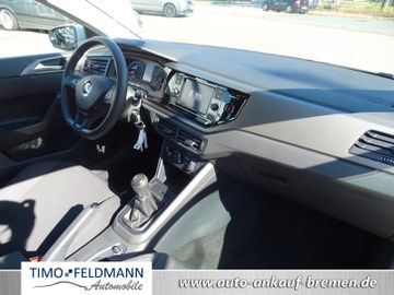 Volkswagen Polo VI 1.0 Comfortline