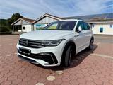 Volkswagen TIGUAN 2.0 TDI "R-LINE" 200 PS DSG+NAVI+AHK+SH
