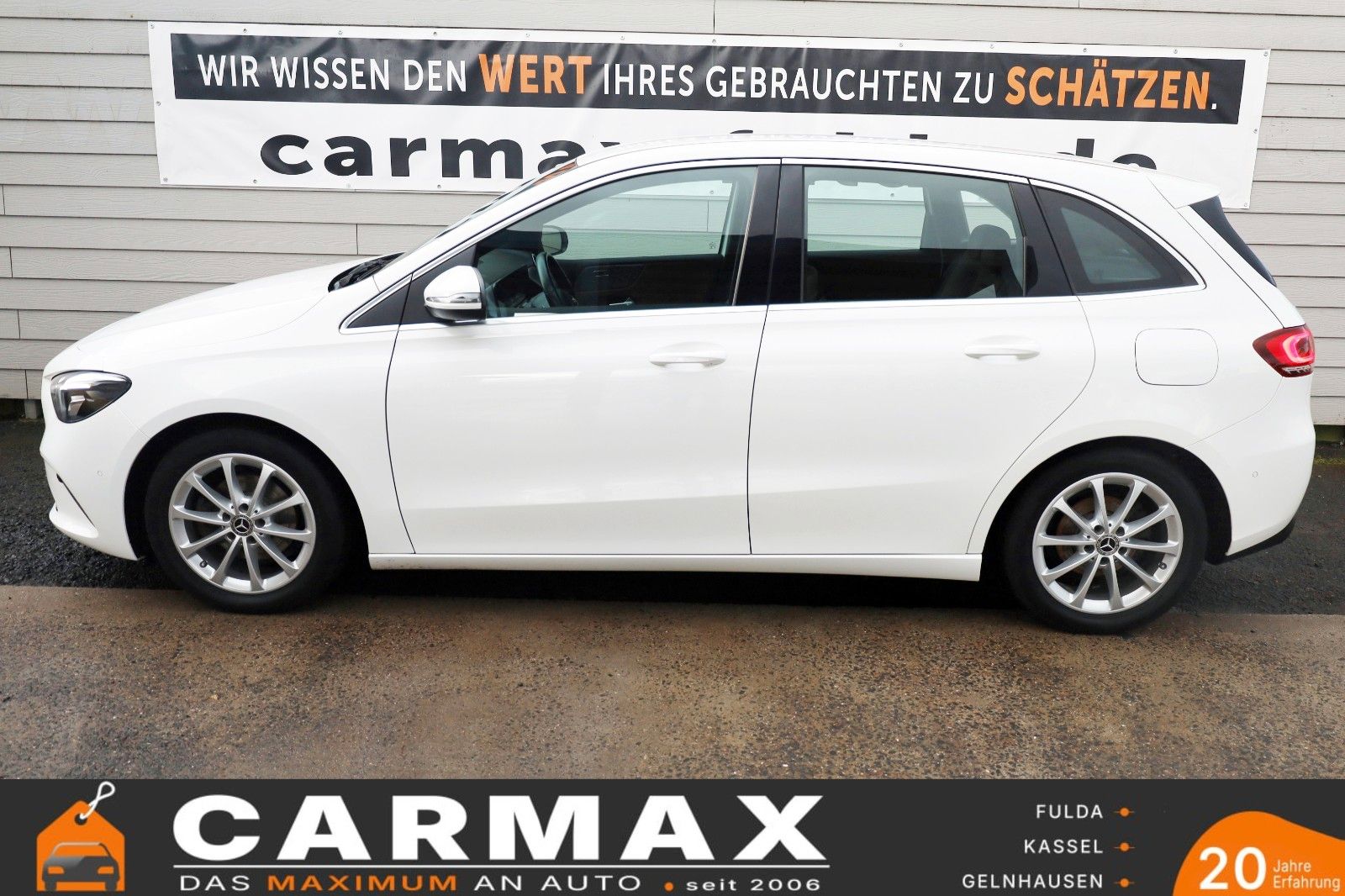Fahrzeugabbildung Mercedes-Benz B 180d T.Leder,Navi,LED,SH,PDC,SR+WR