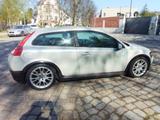 Volvo C30 2.0D Momentum Momentum - weiße Volvo C30