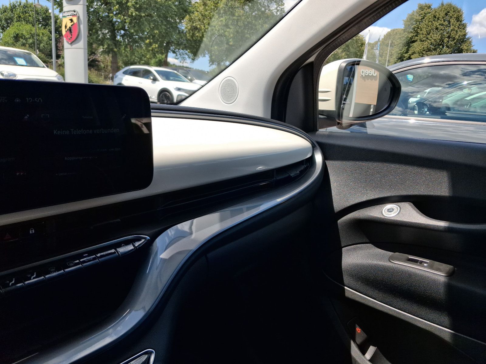 Fahrzeugabbildung Fiat 500 Cabrio E