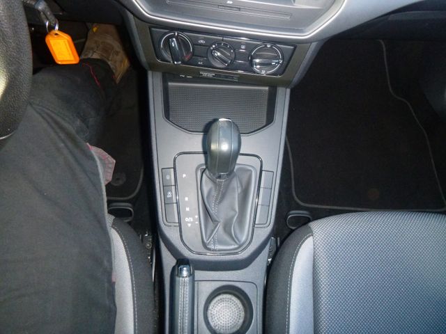 Fahrzeugabbildung Seat Ibiza 1.0 TSI, Style>Automatik/Klima/Bluetooth<
