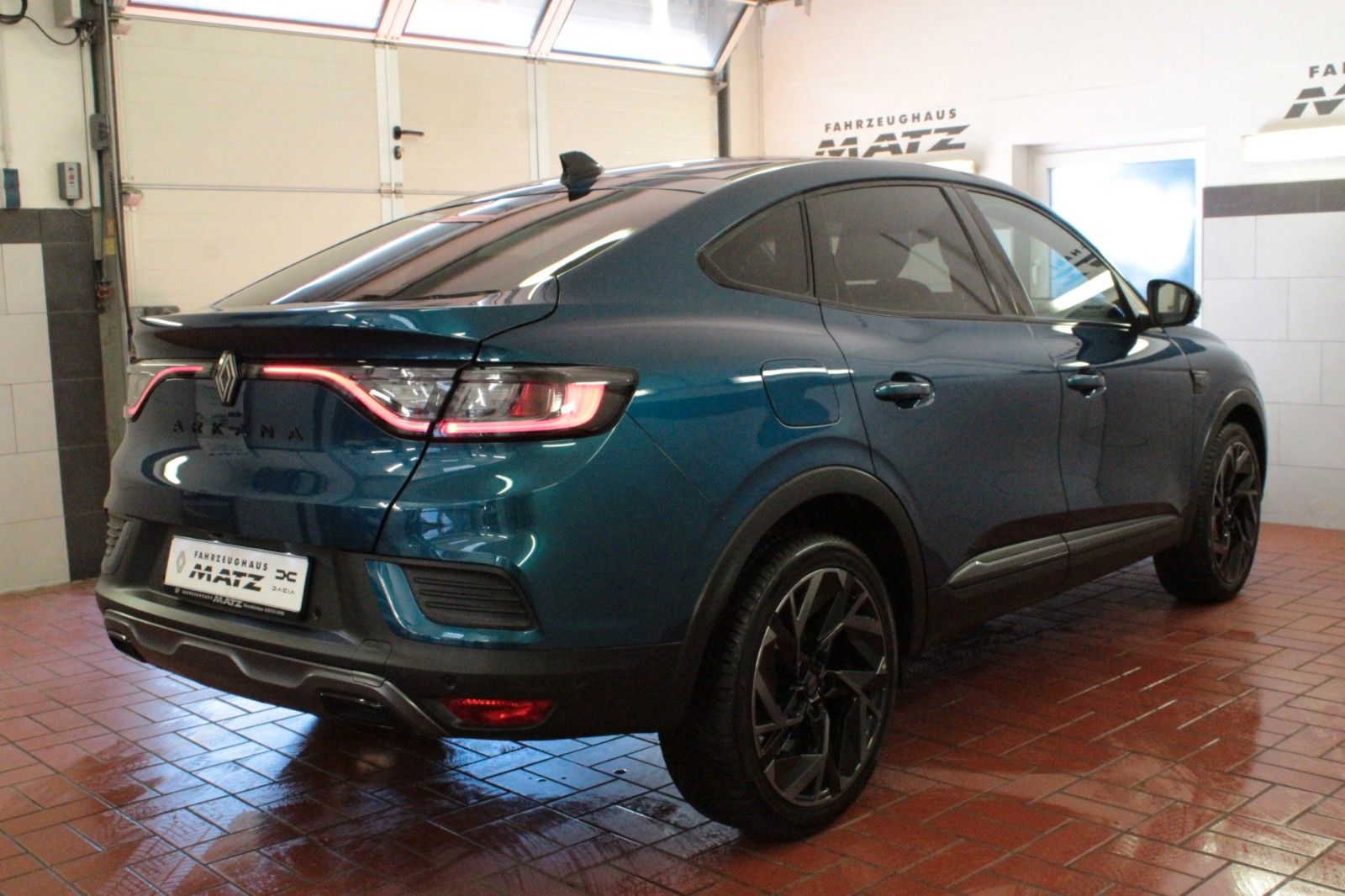 Fahrzeugabbildung Renault Arkana Mild Hybrid 160 EDC Esprit Alpine*15059*