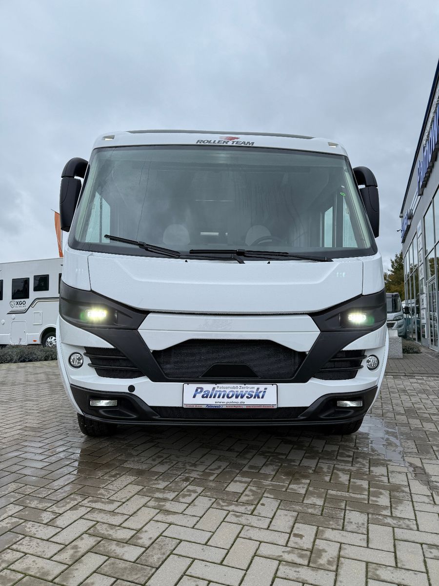 Fahrzeugabbildung Roller Team Zefiro 287 TL Integral - Modell 2026 - MEGA DEAL