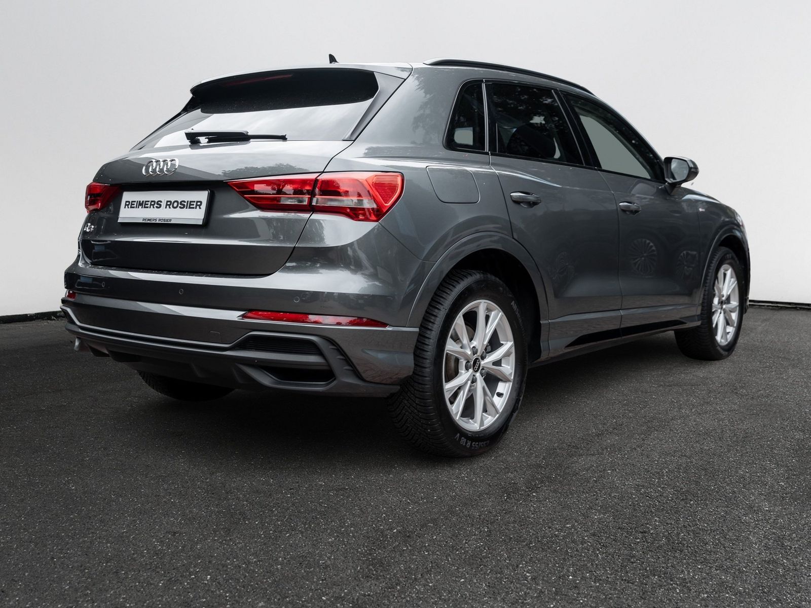 Audi Q3 S line 35 TFSI 110(150) Sportp. Virtual LED foto 4