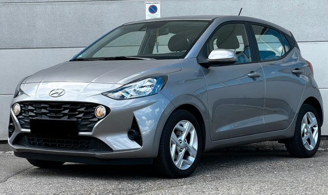 Hyundai i10 SHZ/TEMPO./PDC/DAB/CAR-PLAY/LANE