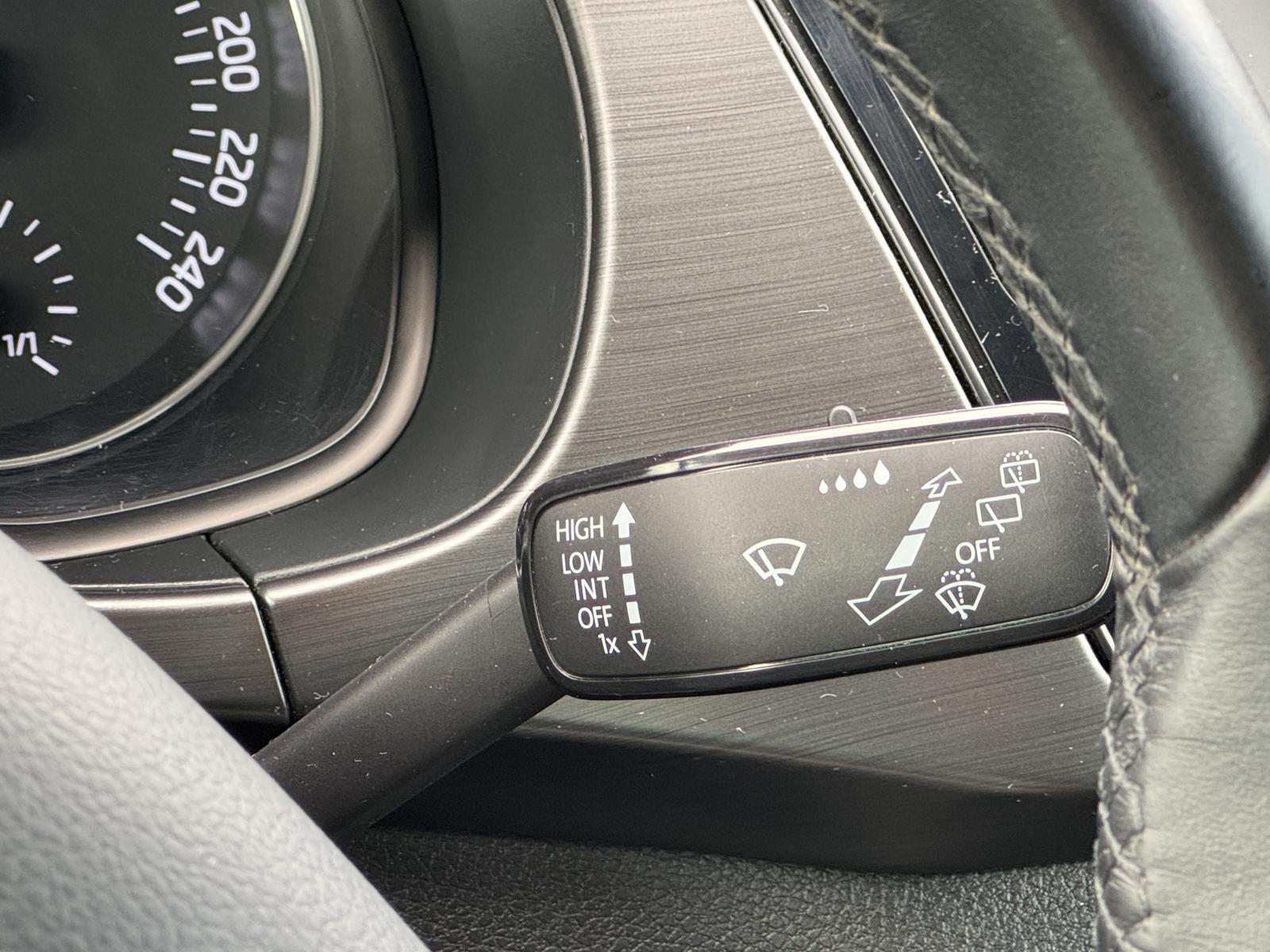 Skoda Fabia Combi 1.2TSI Tempomat PDC Alu16 Sitzhz DAB
