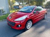 Peugeot 207 CC Cabrio-Coupe Platinum*Leder*Klima*TOP* - Peugeot 207 Platinum mit Diesel-Antrieb
