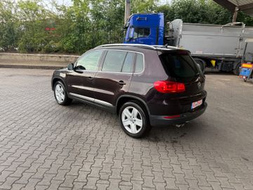 Volkswagen Tiguan - 3