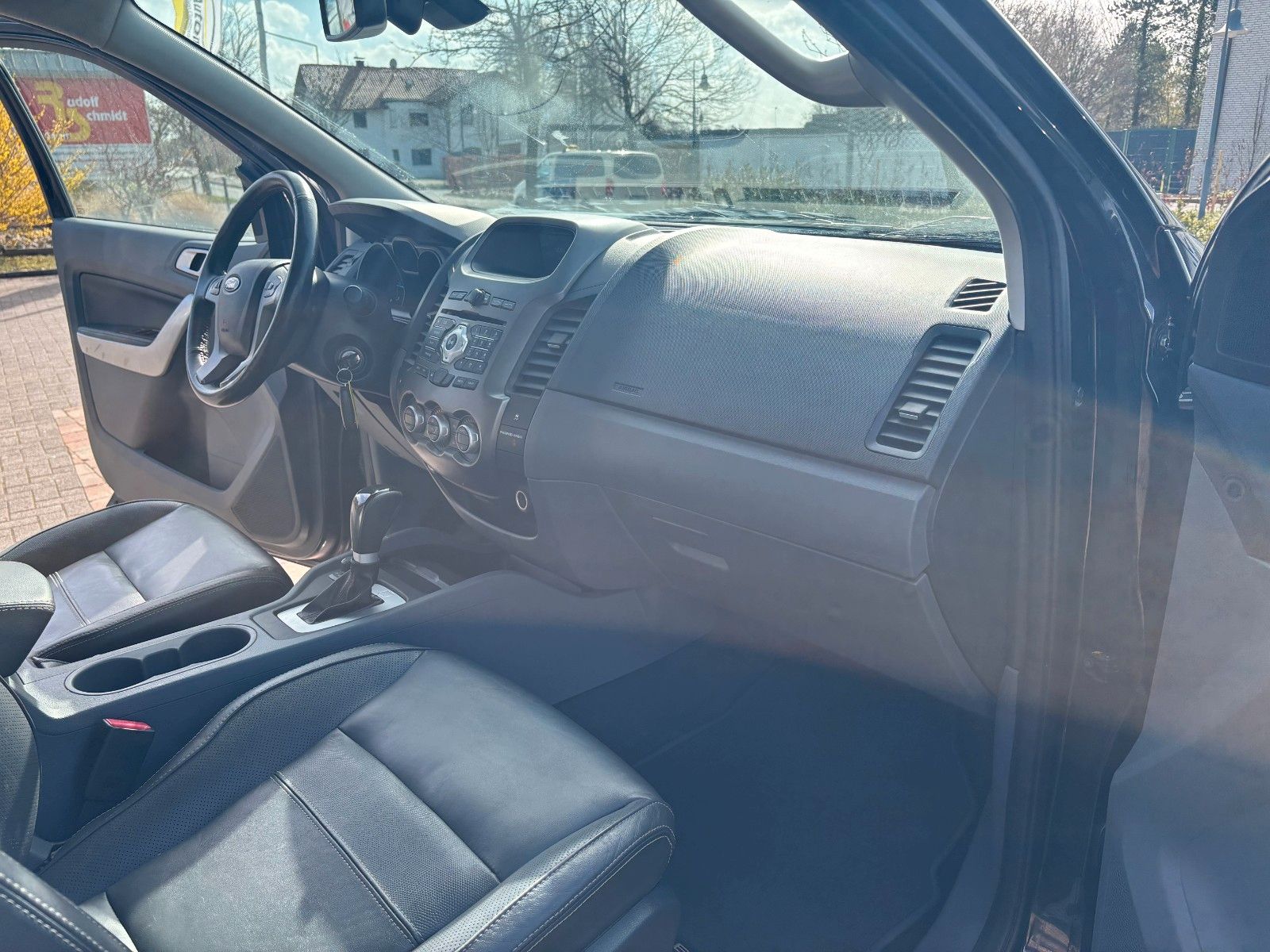 Ford Ranger Limited Doppelkabine 4x4+nur98Tkm+Navi+ foto 3