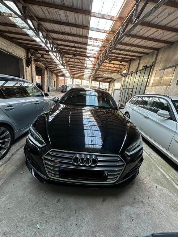Image of Audi S5