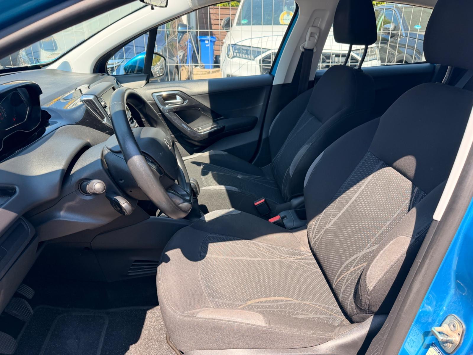 Peugeot 208 1.4 16V VTi Active
