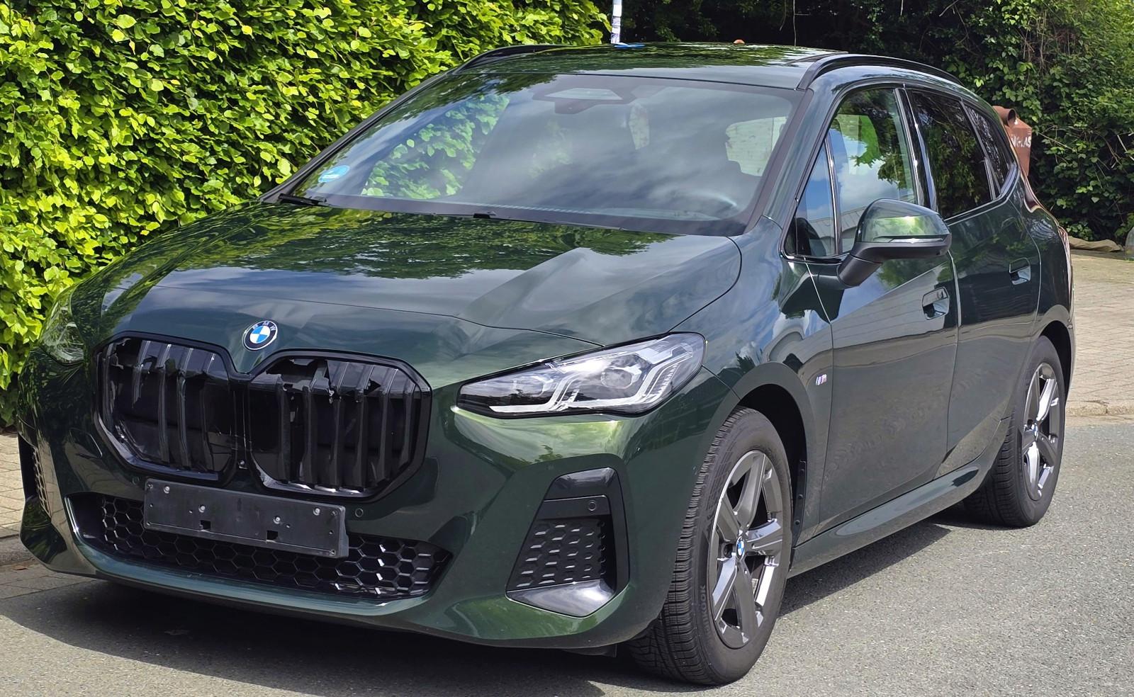 BMW 218i Active Tourer M Sport Pano Harm/Kar 360 HUD