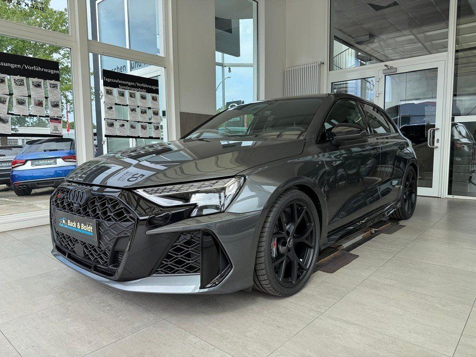 Audi RS3