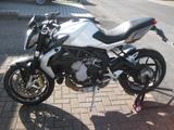 MV Agusta Brutale 675 - MV AGUSTA BRUTALE 675