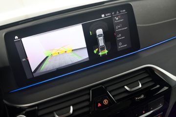 BMW 540d xDrive Touring M Sport PANO HUD ACC AHK 20"