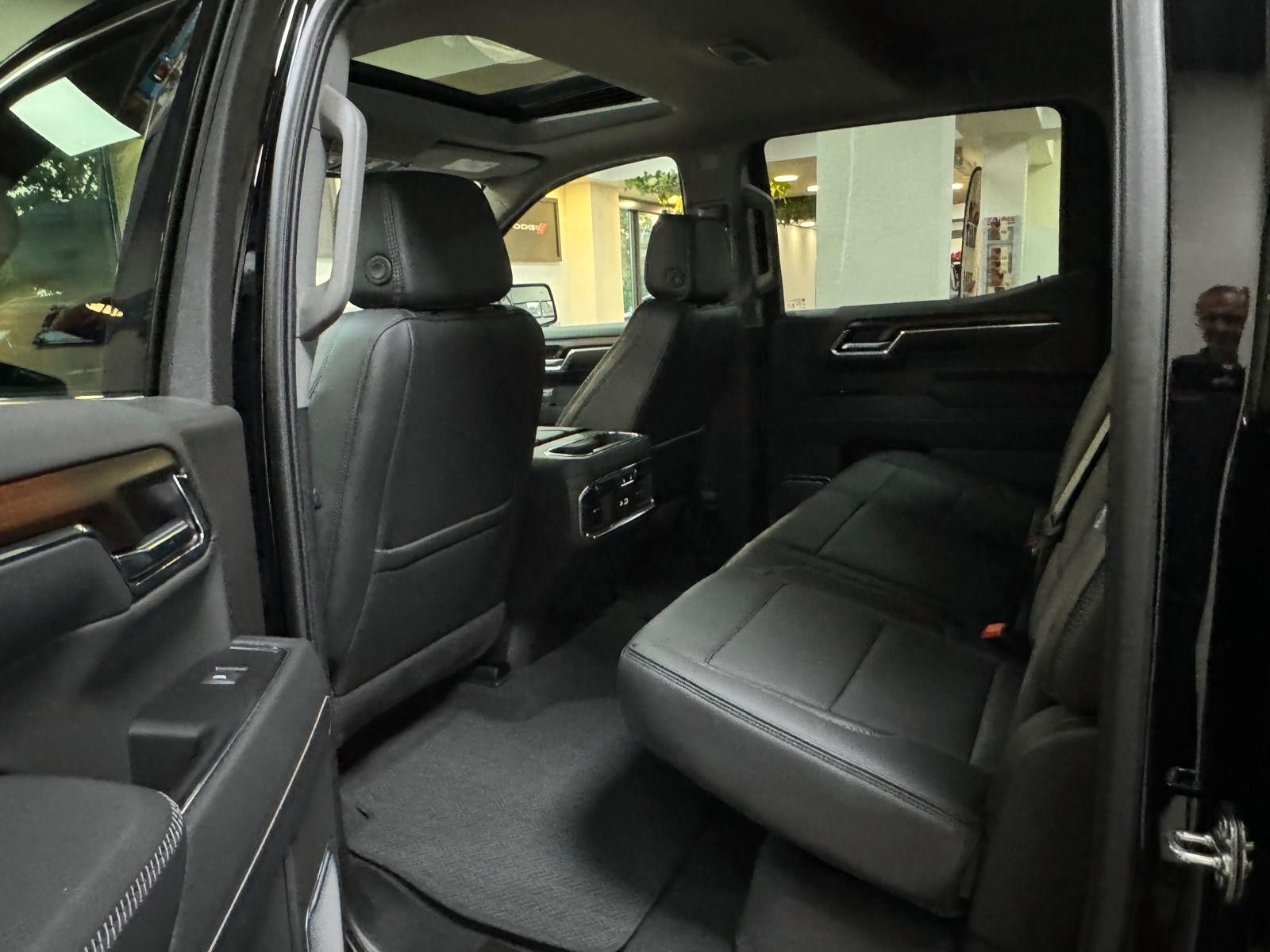 Fahrzeugabbildung GMC SIERRA DENALI 2026 - 4x4-LONG BOX 6.4"