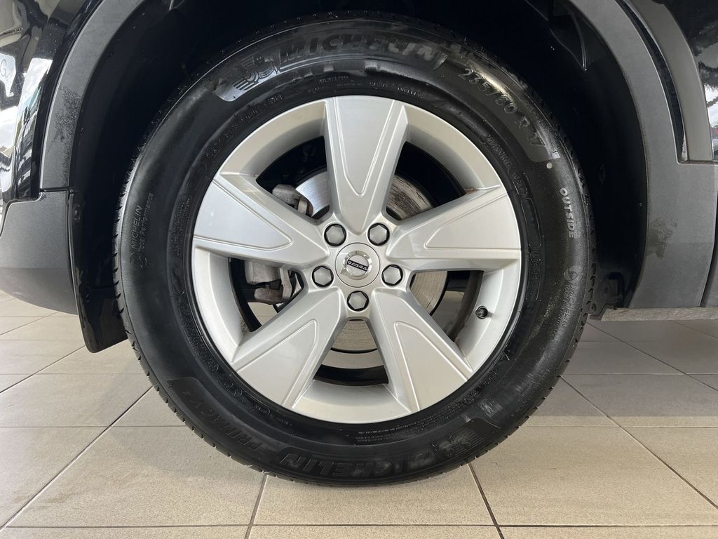 Volvo XC40 T3 Momentum Core Kamera LED WinterP Navi