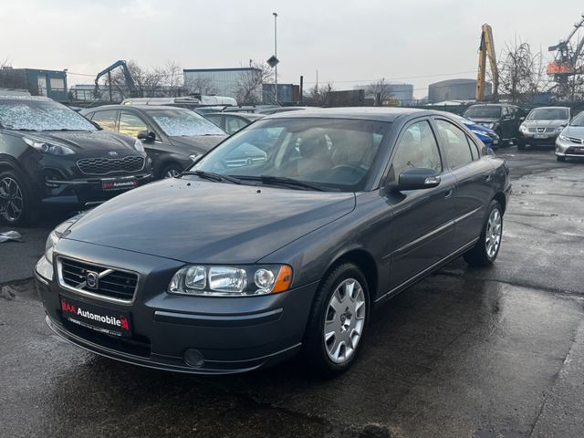 Volvo S60 Lim. 2.4 Momentum Automatik