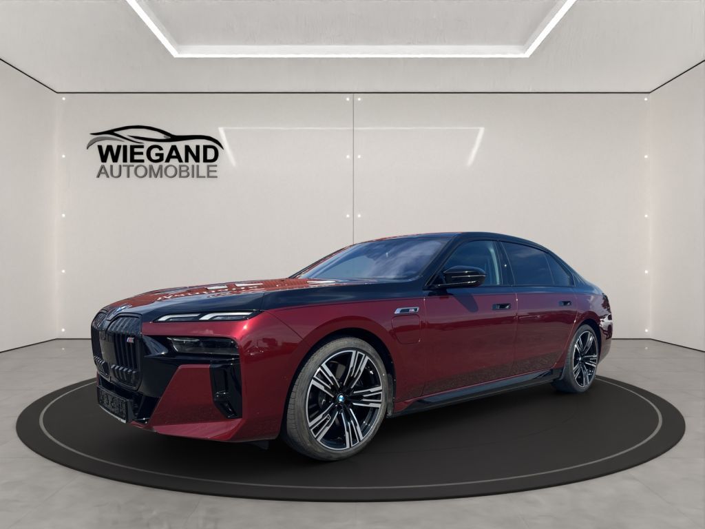 BMW M760e xDrive +SkyLounge+Bowers&amp;Wilkins-Dimond+HU