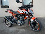KTM DUKE 125 Radical Racing/Arrow - Angebote entsprechen deinen Suchkriterien