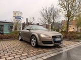 Audi TT Gold  Tausch möglich - Audi A6: Sportwagen