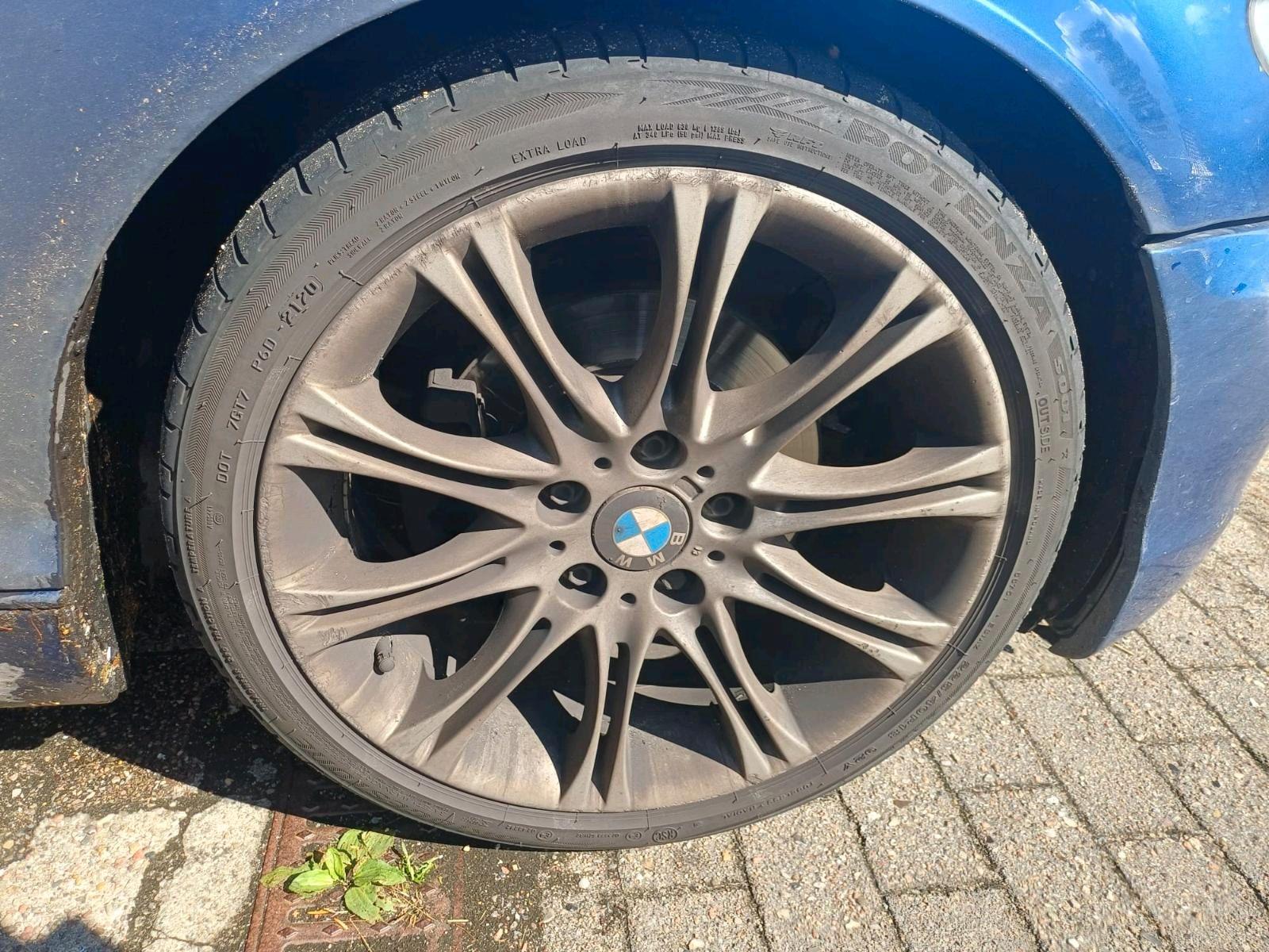 BMW  2004 — photo 5