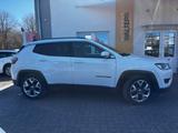 Jeep Compass Limited = Kamera - Navi - KeyLess-Pdc = - gebrauchte Jeep Compass aus dem Jahr 2018