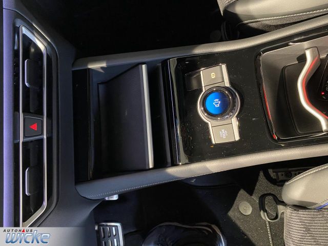 Tiguan 2.0 TSI DSG 4Motion R-Line NAVI KLIMA LED