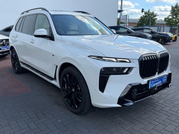 BMW X7 - 7