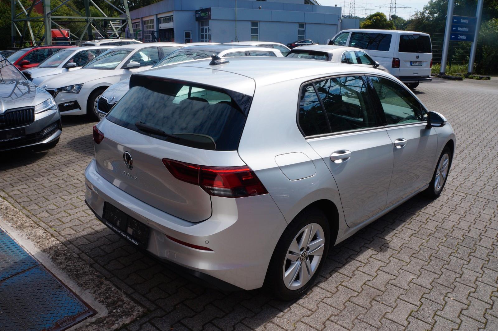 Volkswagen Golf VIII Life*LED*PDC*NAVI*SHZ*DIGITAL COCKPIT*, миниатюра 4