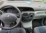 Renault Scenic 1.6 benzin - Renault Scenic aus 2001: 1.6