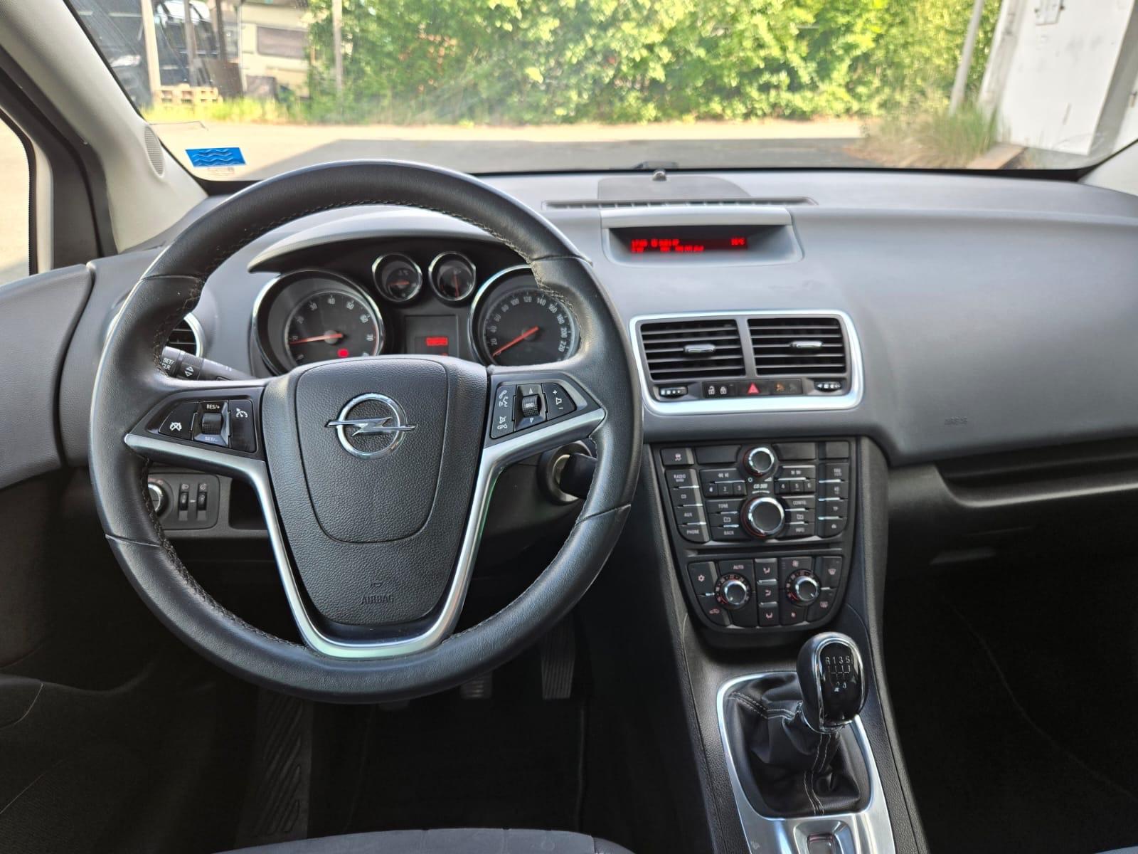 Opel Meriva B Innovation