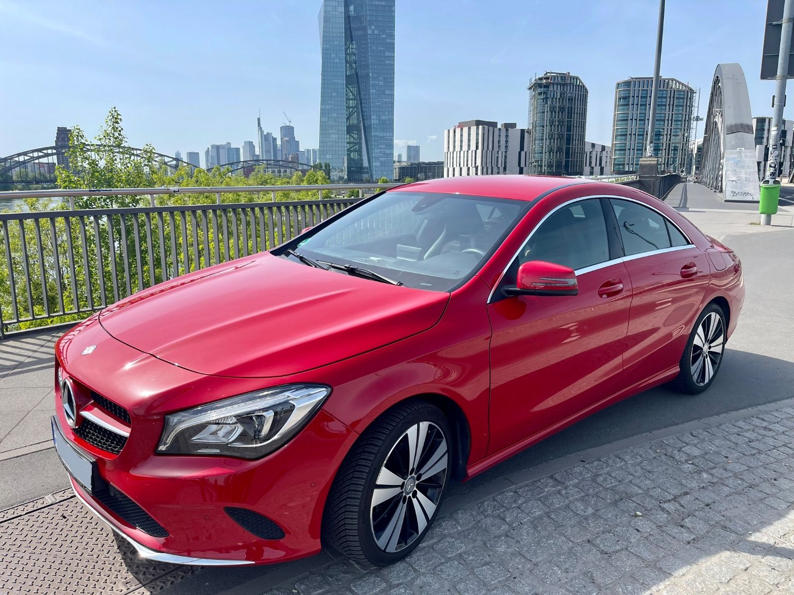 MERCEDES-BENZ CLA 200 d 4MATIC 
