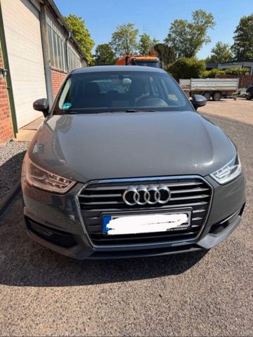 AUDI Audi A1/1.4 TDI S-Tronic