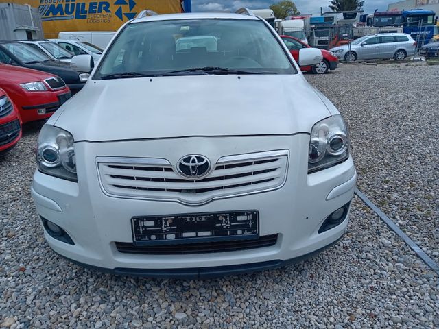 Toyota Avensis Kombi 2,0 D, Klima,Serviceheft,194000km