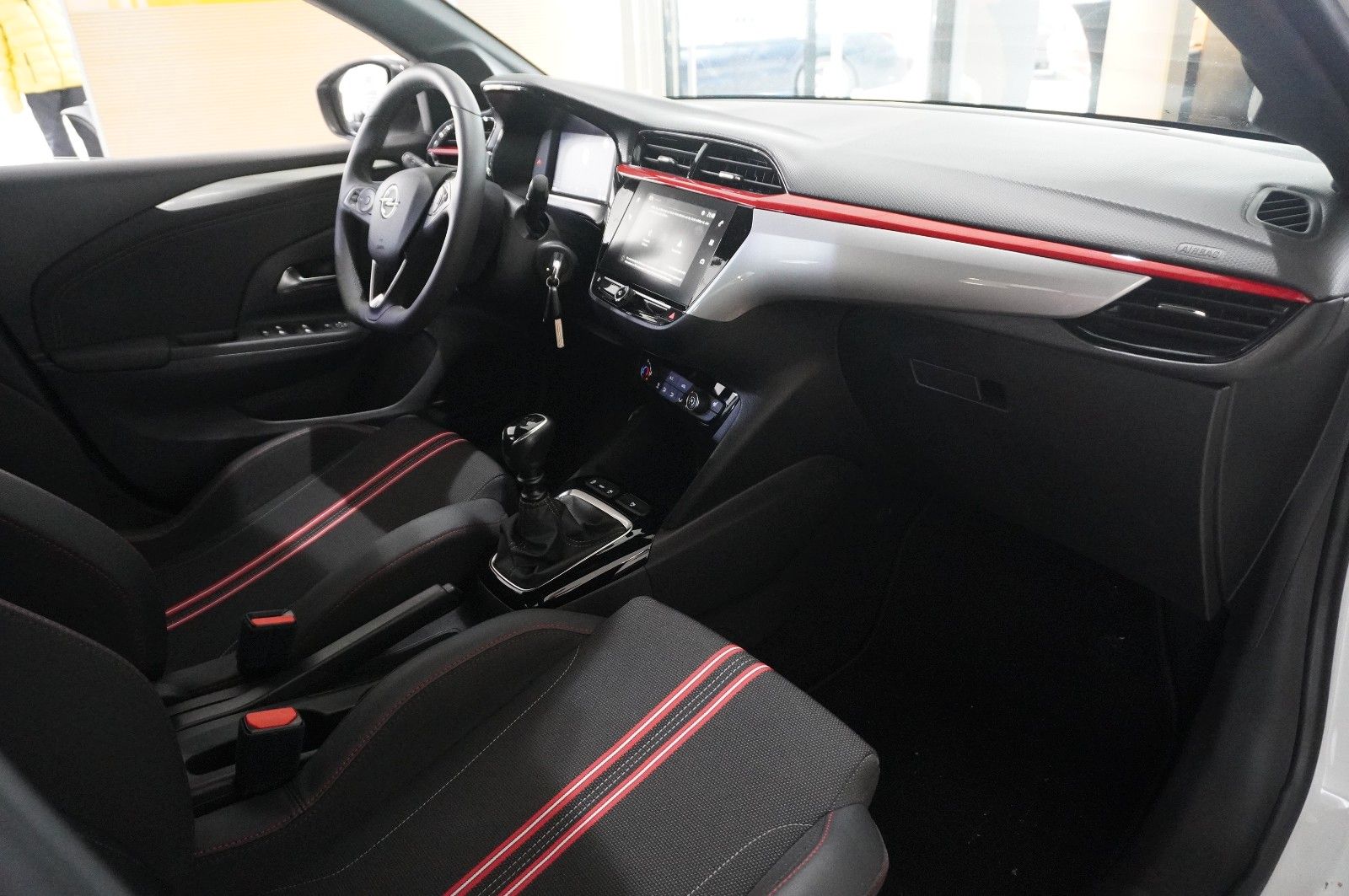 Fahrzeugabbildung Opel Corsa 1.2T GS SPORT NAVI/LED/SPORT/VIRT./SH/DAB+