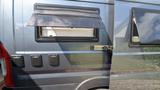 Clever Autarkes Reisemobil Runner 636 - Reisemobil Wohnwagen