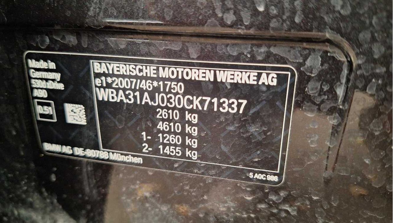 Fahrzeugabbildung BMW 530d xDr M Sport LED/ACC/NAVI/VIRTU/HIFI/19"LM