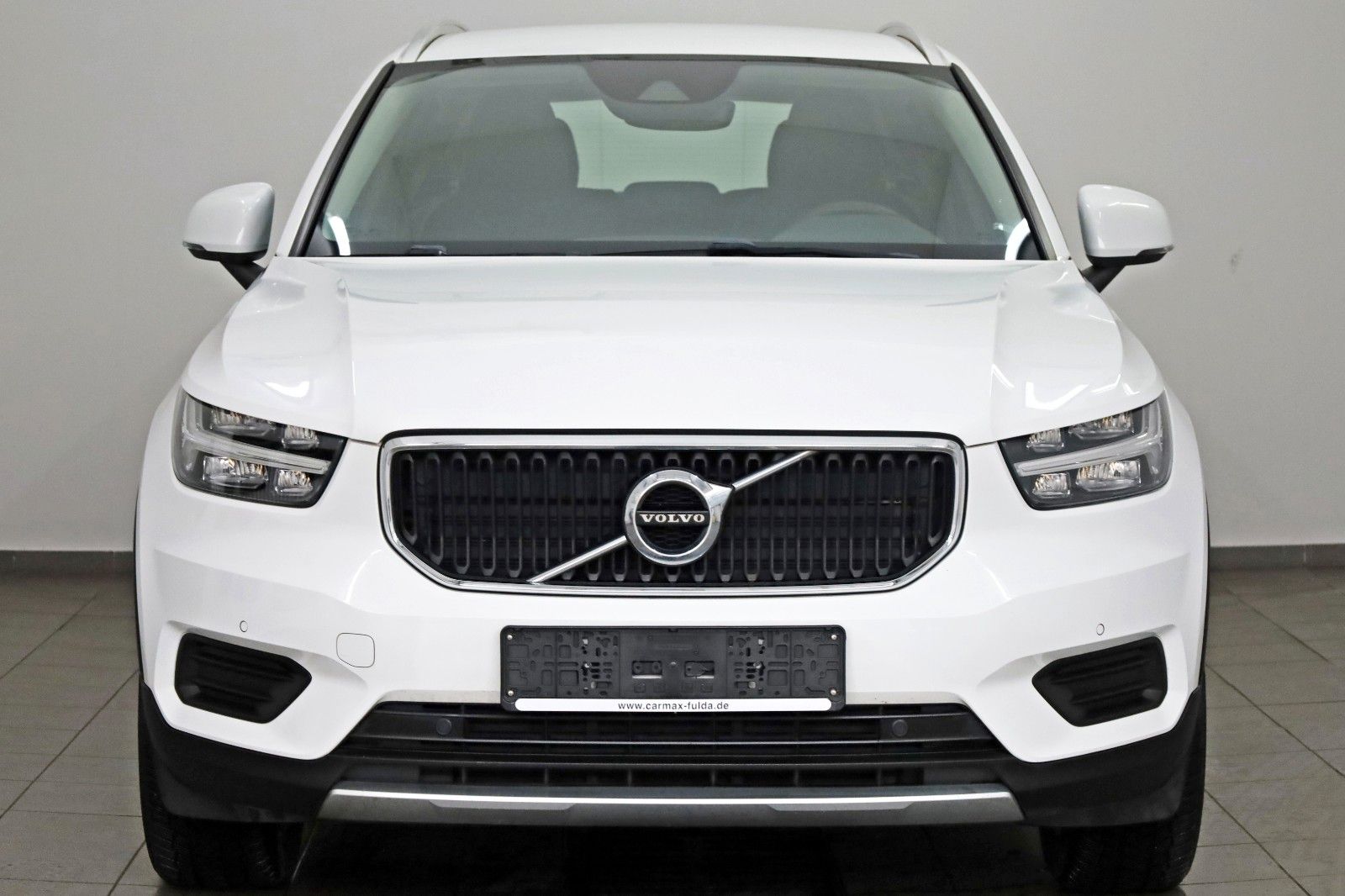 Fahrzeugabbildung Volvo XC40 Momentum Pro,T.Leder,Navi,LED,Kamera