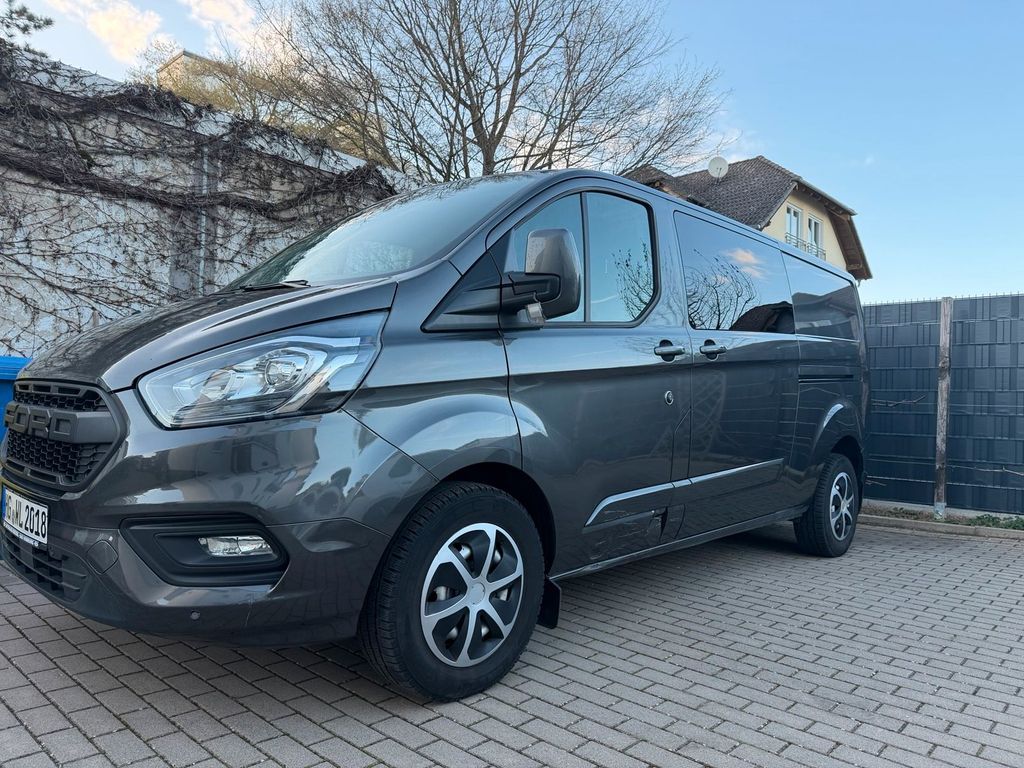 Image of Ford Transit Custom