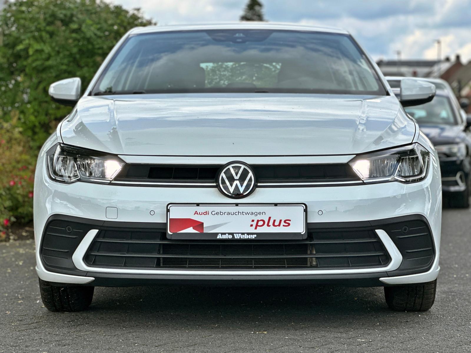 Volkswagen Polo VI  1.0 Life KAMERA SITZHZ NAVI ALLSEASON