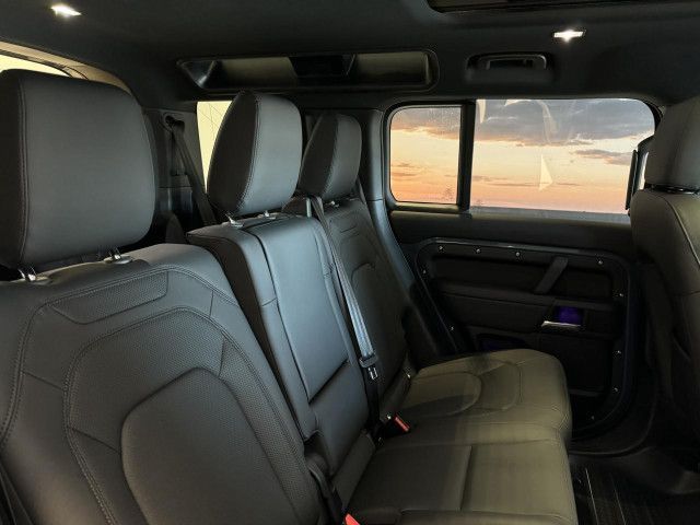 Foto Nummer 5: LAND ROVER Defender