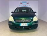Toyota TOYOTA Yaris 1.0i 16V cat 3 porte Sol Blue - Toyota Yaris: Grün