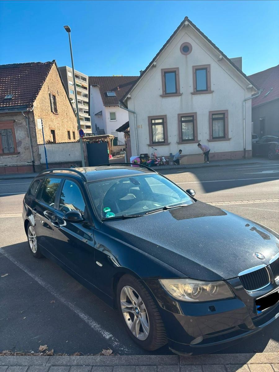 BMW 320 2008 — photo 8